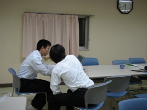 パンフレット原稿作成中